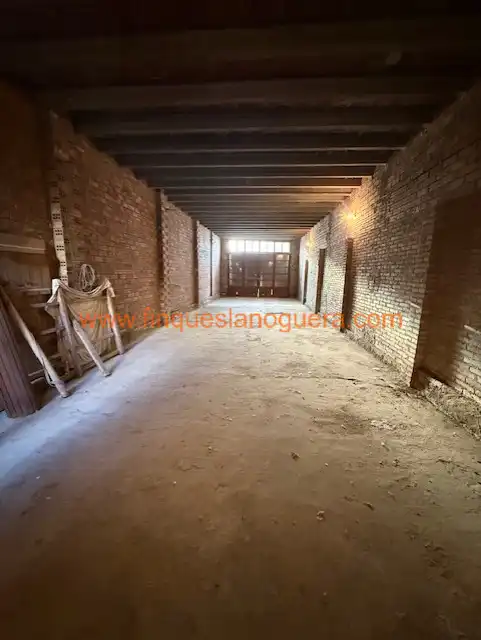 Casa adosada en venta en Menàrguens con Balcón