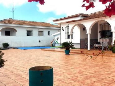 Villa avec piscine à vendre à Halcón Peregrino
