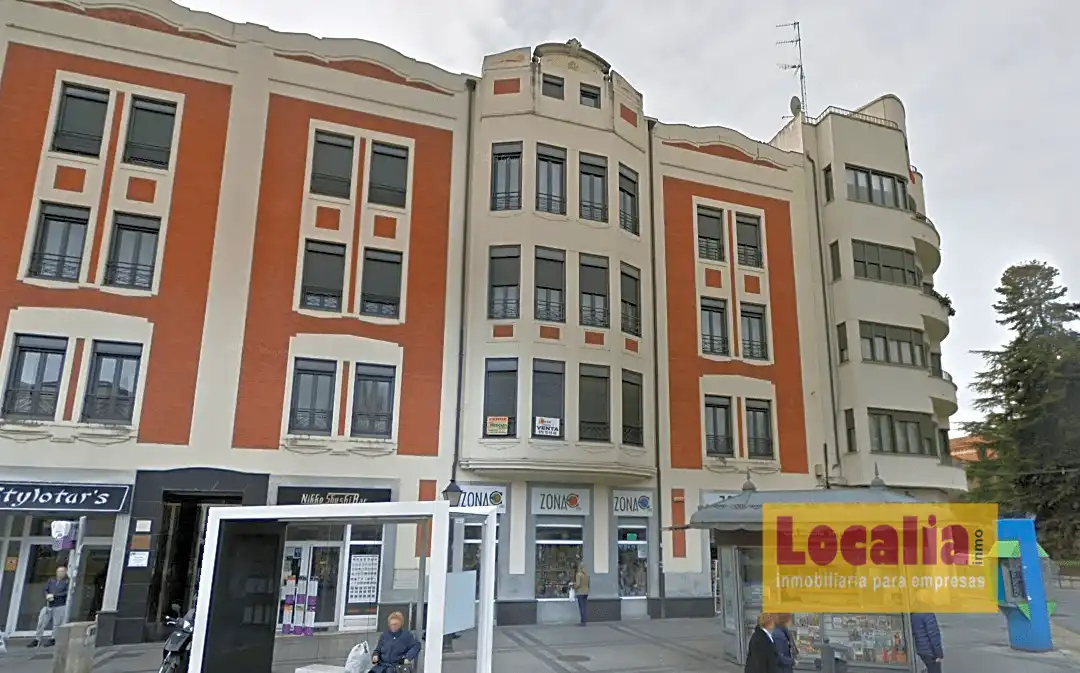 Local comercial en alquiler en De León
