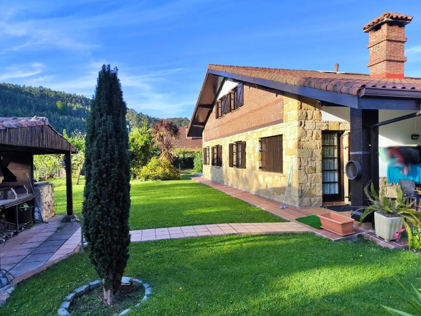 Jardí de Casa o xalet en venda en Castro-Urdiales