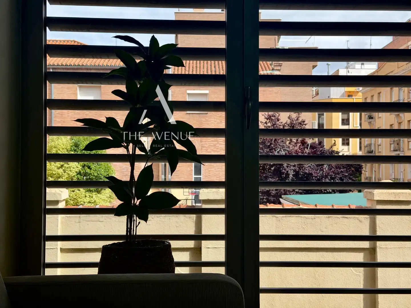 Balcony of Flat for sale in Madrid  with Air Conditioner, Storage room and Furnished