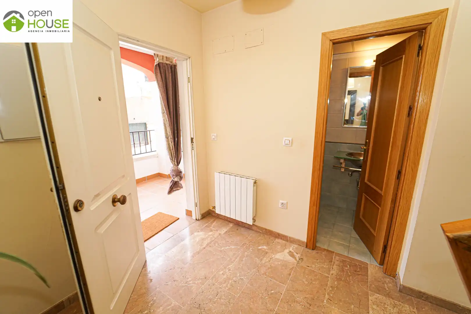 Vivienda con terraza en venta en Vía del Tranvía 13, imagen 9