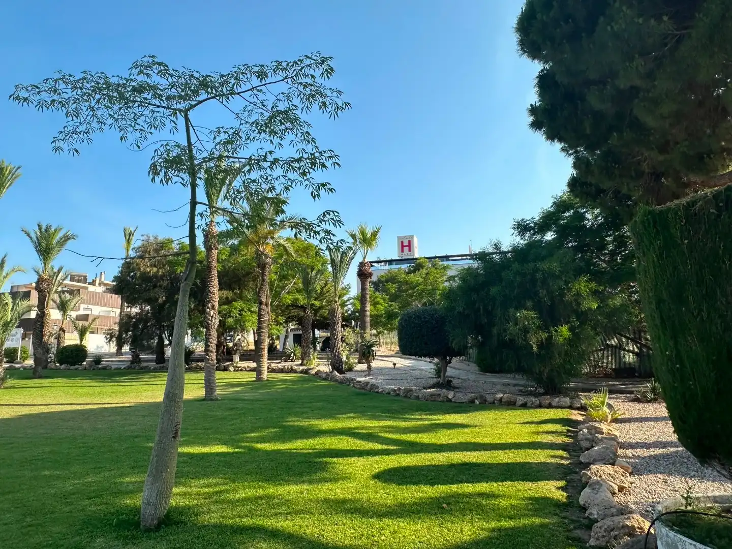 Außenansicht von Dachboden zum Verkauf in Torrevieja mit Klimaanlage und Terrasse