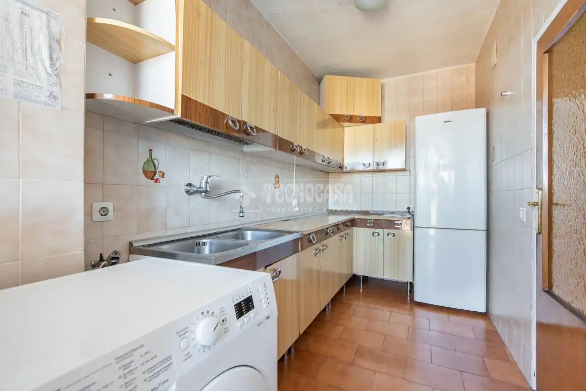Cocina de Piso en venta en Madrid con Calefacción
