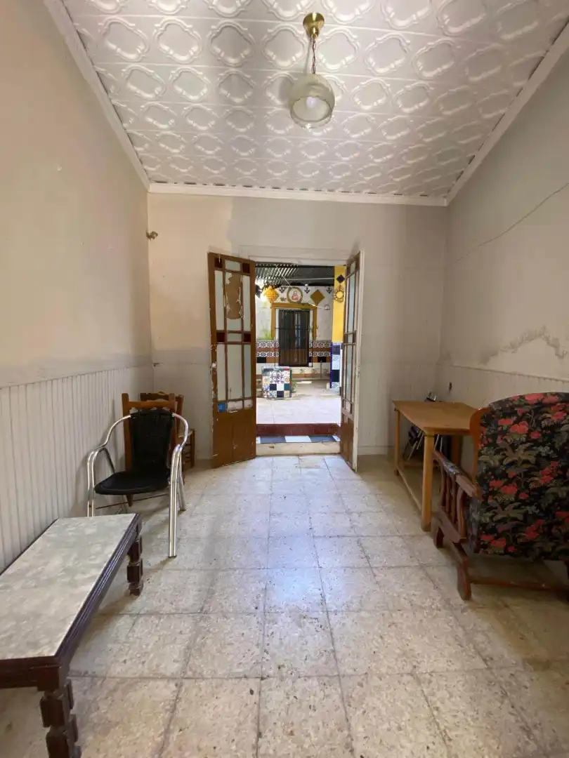 Casa adosada en venda en Carmona amb Terrassa
