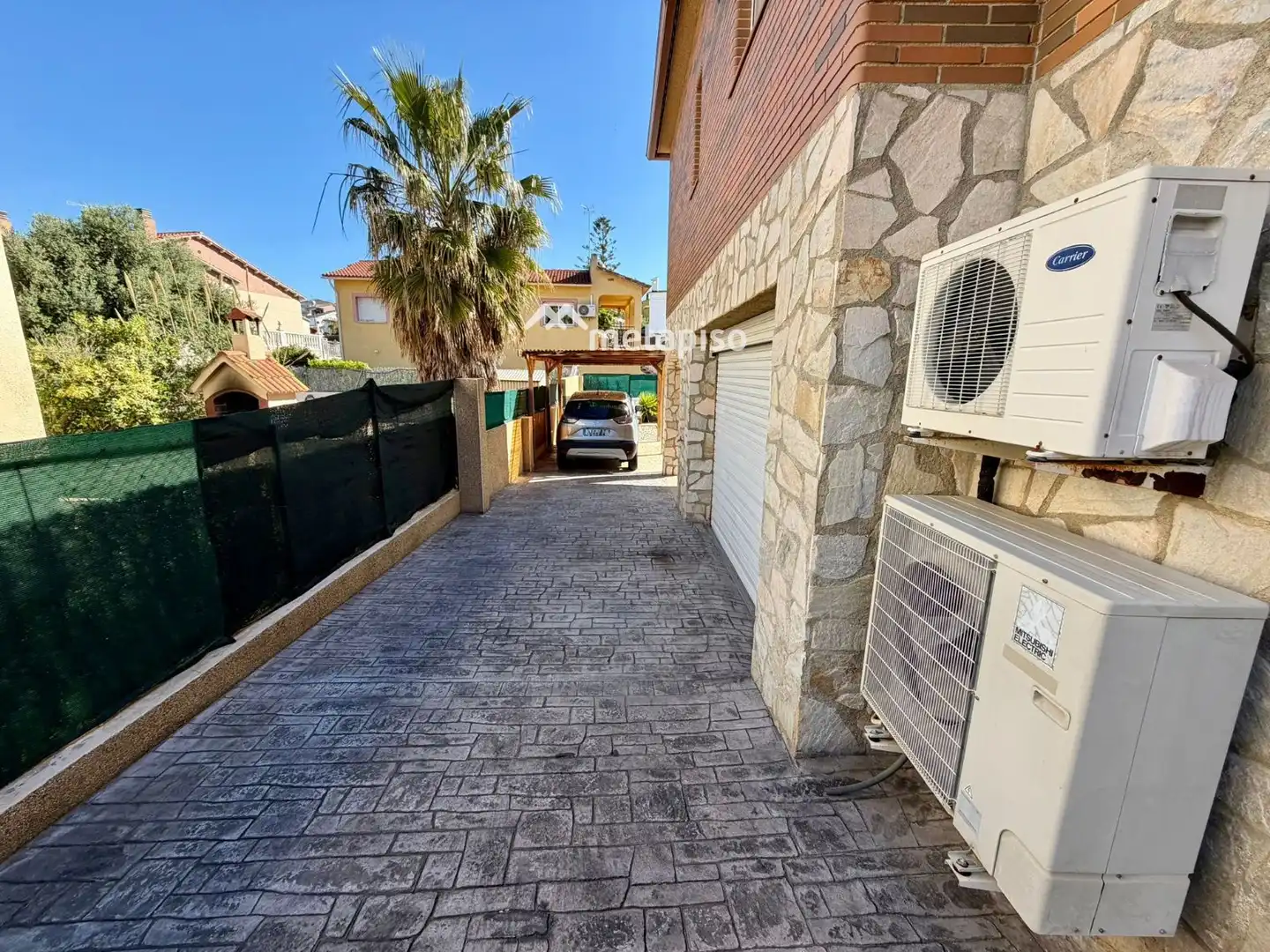 Vista exterior de Casa o xalet en venda en El Vendrell amb Aire condicionat, Calefacció i Piscina
