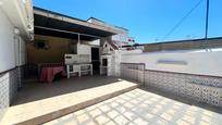 Vista exterior de Casa adosada en venda en Benalmádena amb Terrassa i Moblat