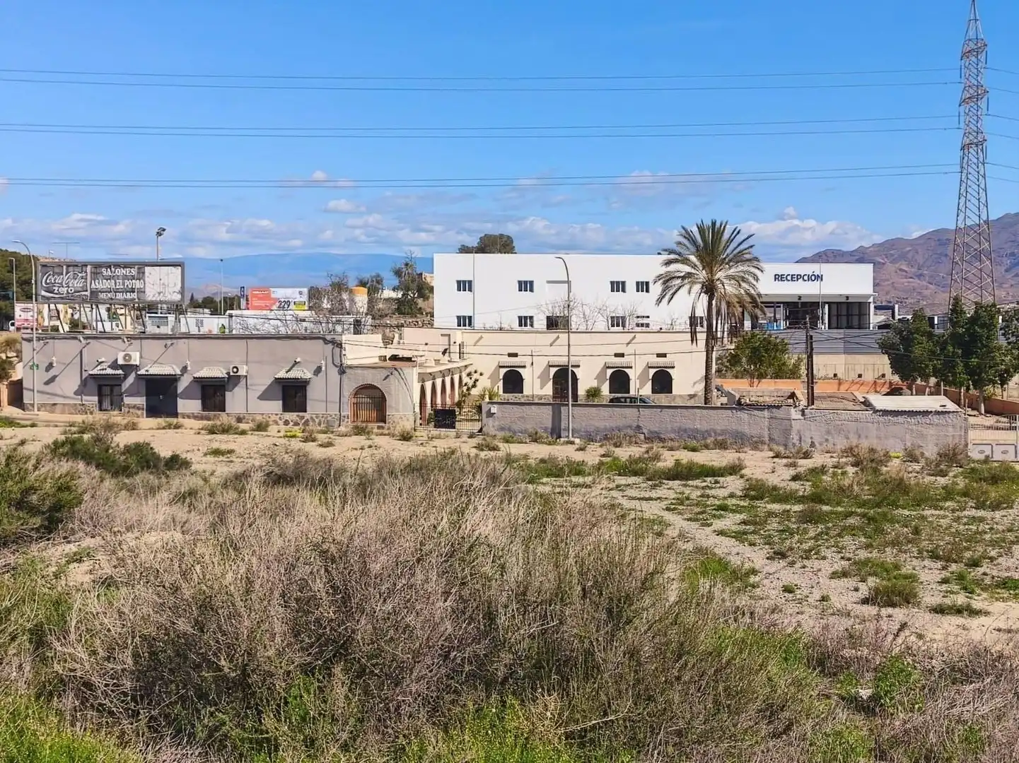 Terreny residencial en venda a Huércal de Almería