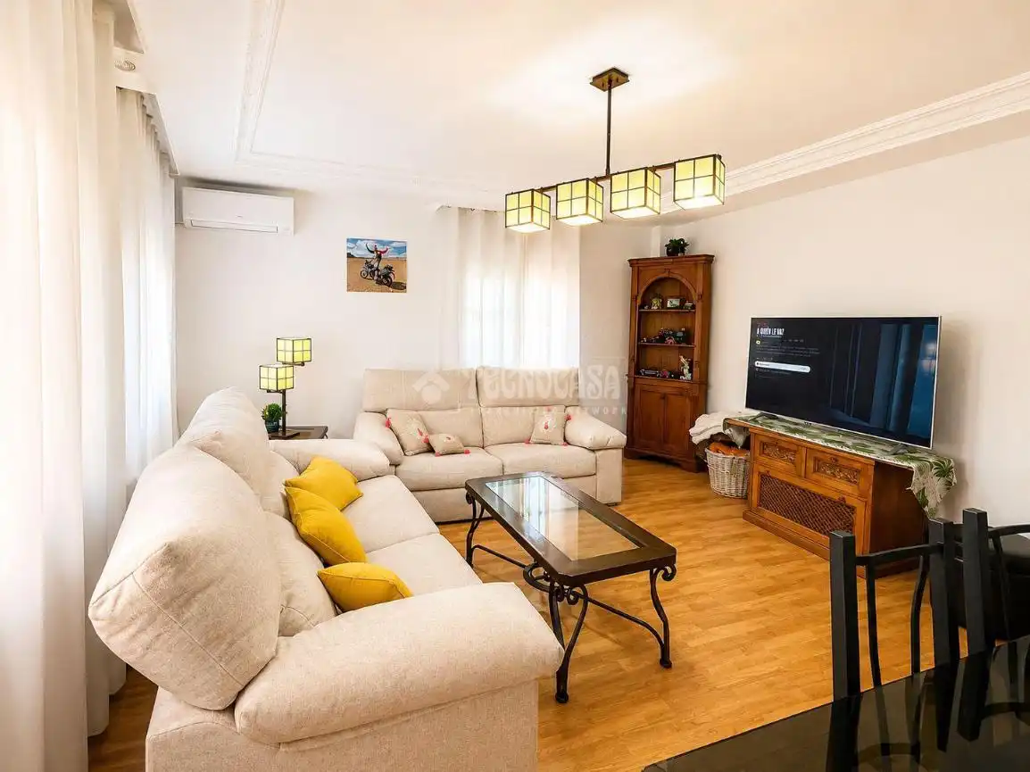 Living room of Flat for sale in Illescas  with Air Conditioner, Heating and Terrace