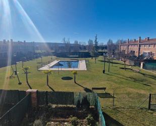 Jardí de Casa o xalet en venda en Grijota amb Calefacció, Parquet i Traster