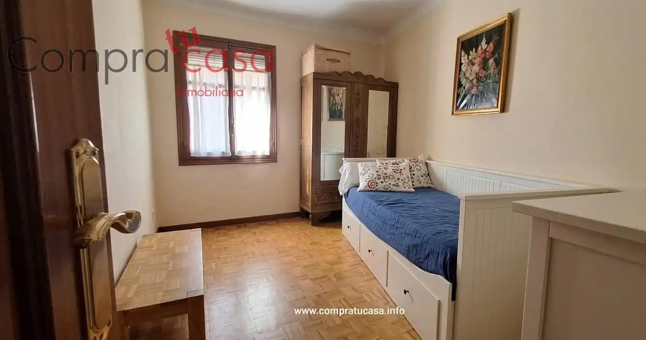 Dormitori de Pis en venda en Segovia amb Calefacció, Parquet i Traster