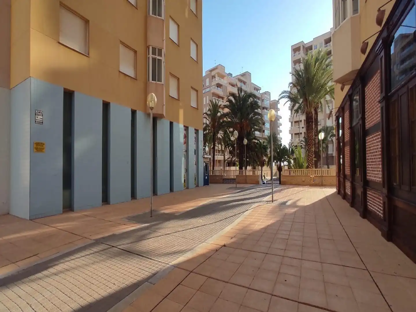 Außenansicht von Garage zum Verkauf in La Manga del Mar Menor