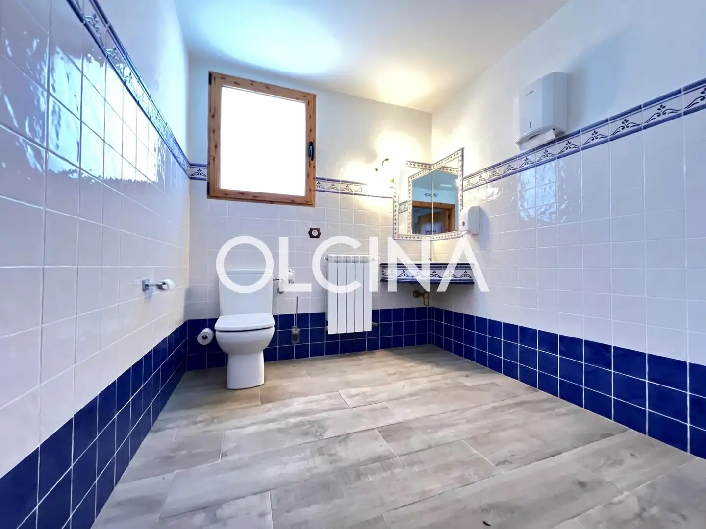 Bathroom of Buildings for sale in Castalla