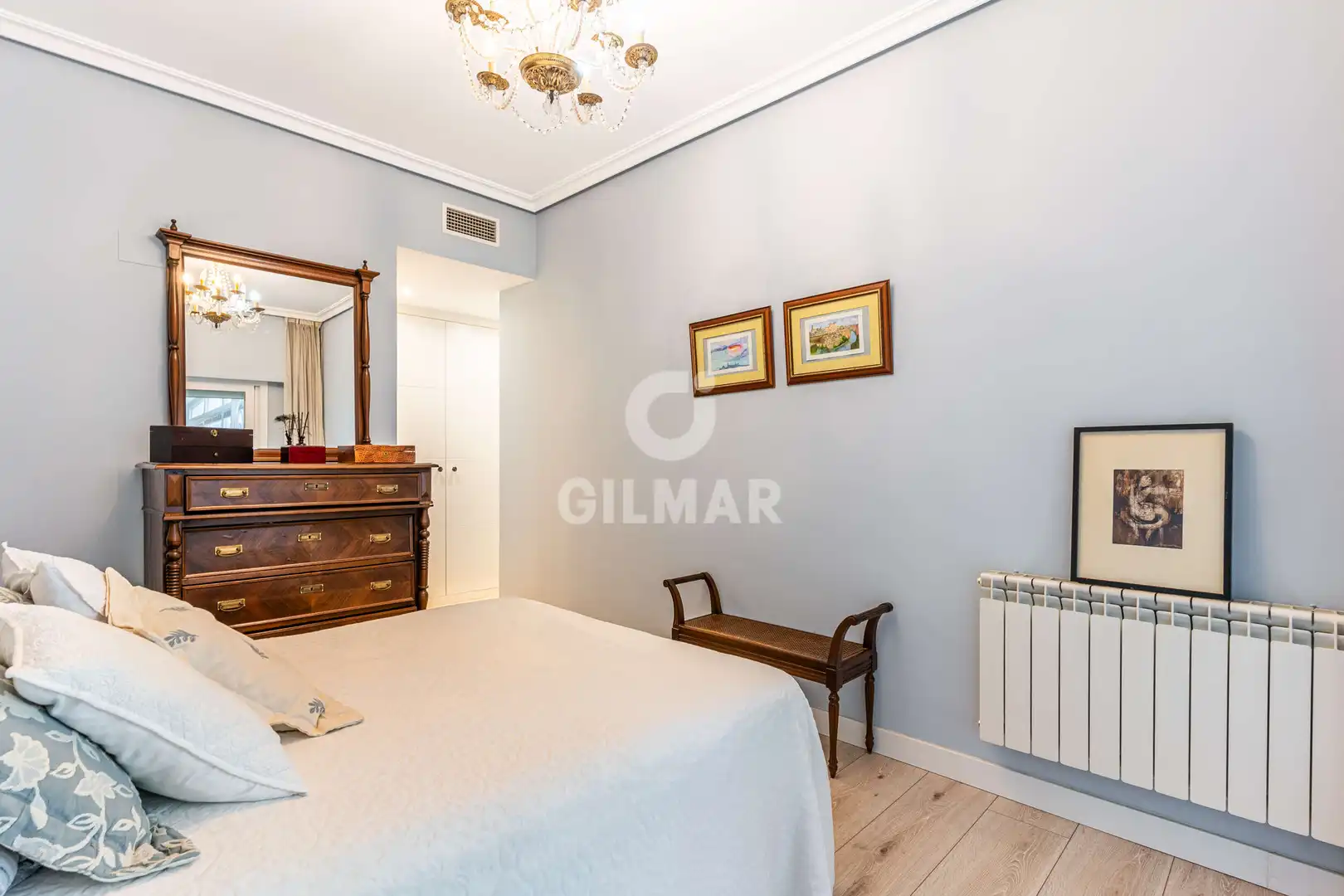 Bedroom of Ground floor for sale in Pozuelo de Alarcón  with Heating, Private garden and Storage room