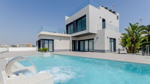 Villa Penélope  Exclusiva villa de lujo con vistas al mar y piscina privada en Campoamor