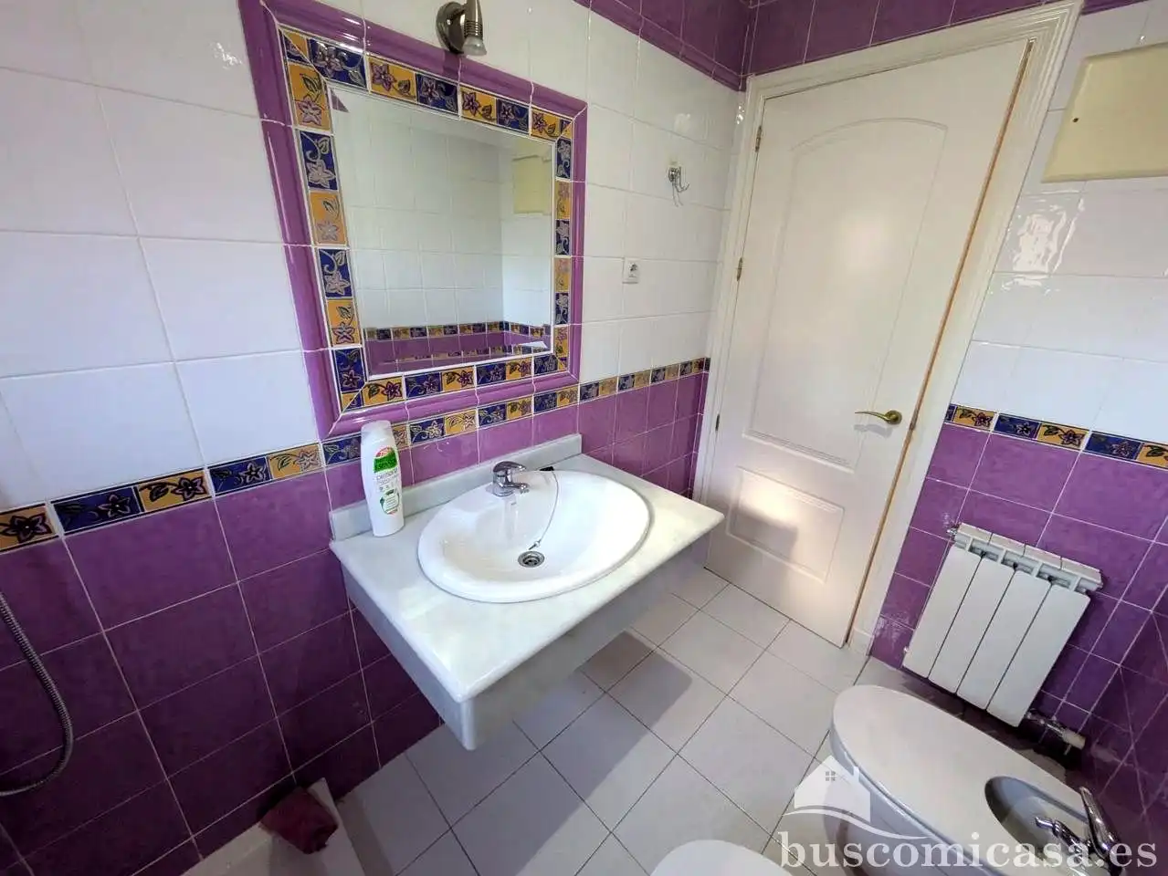 Baño de Local de alquiler en Linares con Aire acondicionado