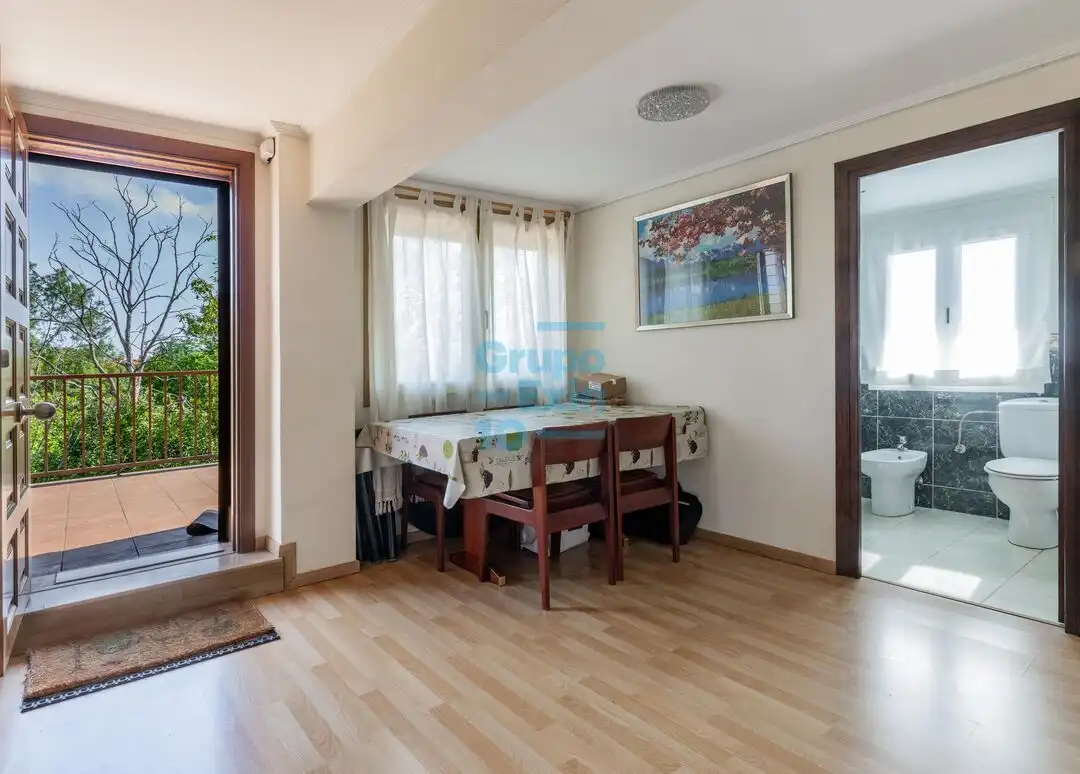 Comedor de Casa o chalet en venta en Donostia - San Sebastián  con Calefacción, Jardín privado y Terraza