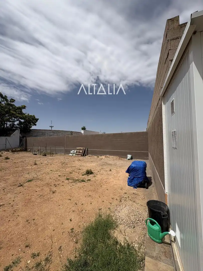 Exterior view of Houses for sale in Osa de la Vega  with Air Conditioner, Heating and Terrace