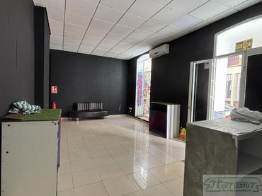 Business premises to rent in Centro