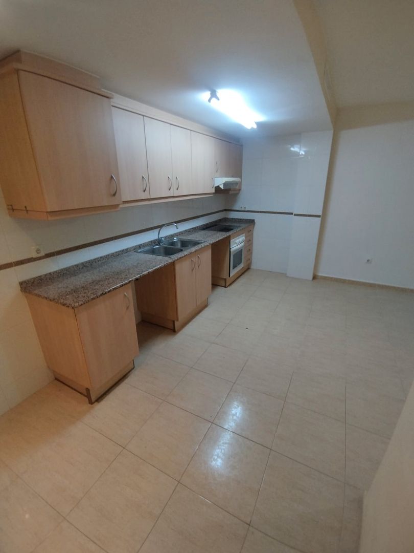 Apartment for sale in Carrer les Marjals, 3