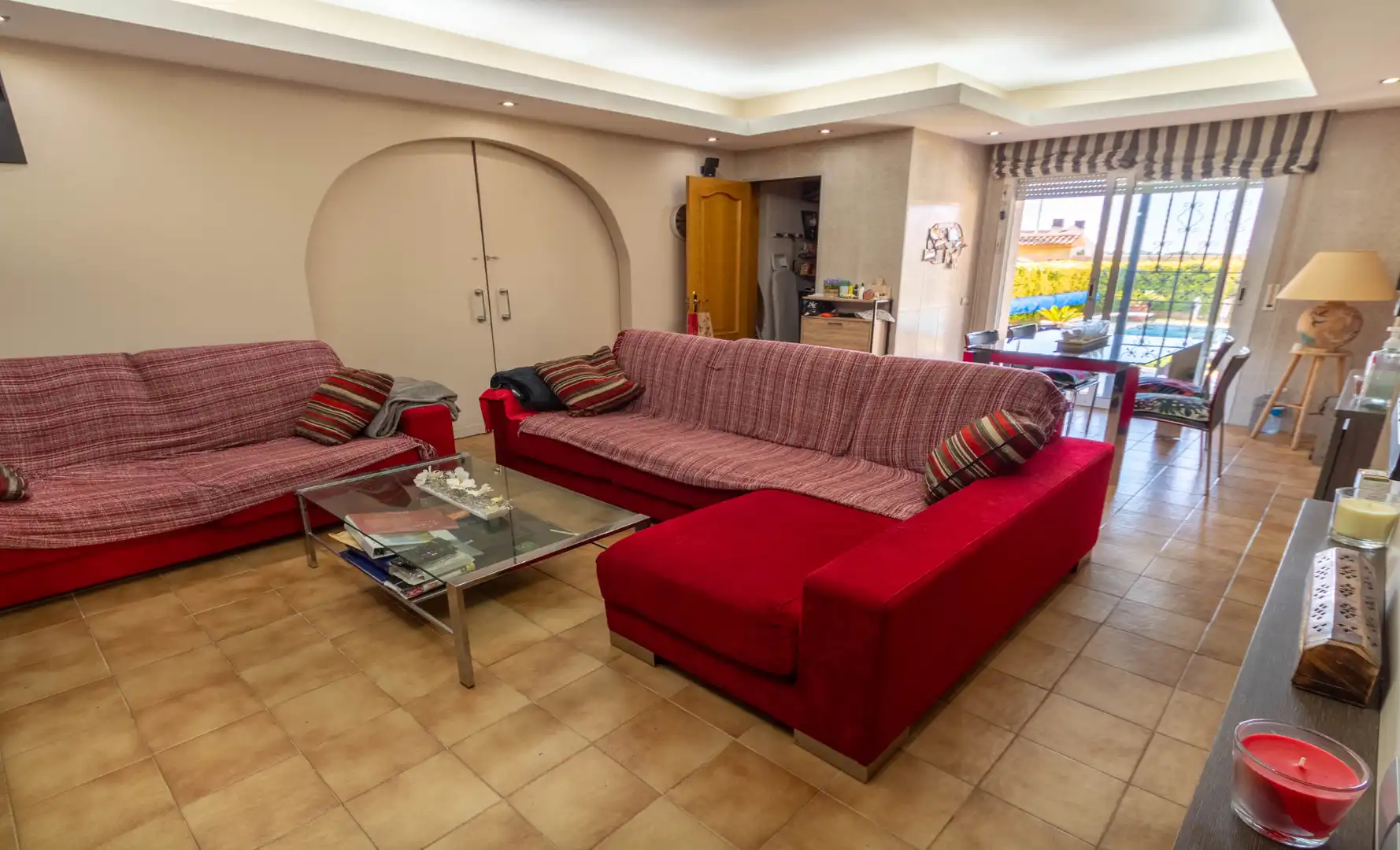 Sala d'estar de Casa o xalet en venda en El Vendrell amb Calefacció, Jardí privat i Terrassa