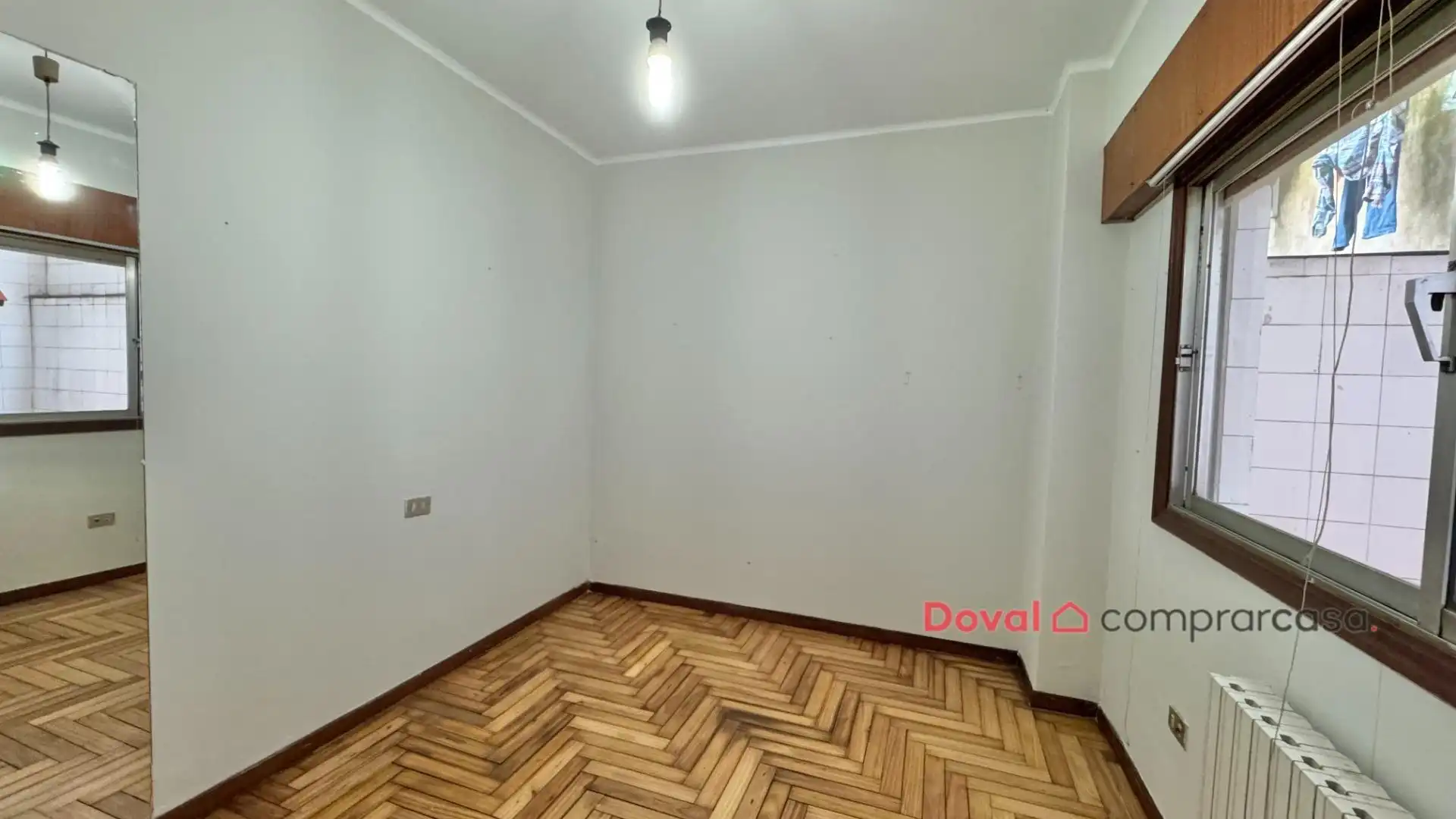 Habitación de Piso en venta en Vigo  con Calefacción, Parquet y Terraza