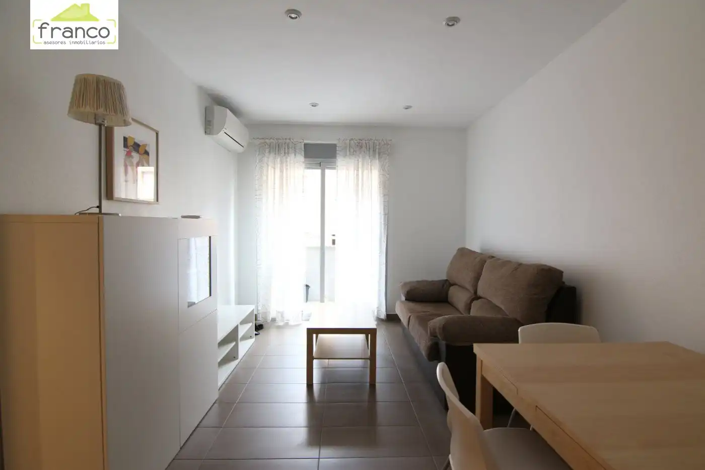 Sala d'estar de Apartament de lloguer en Murcia amb Aire condicionat i Moblat