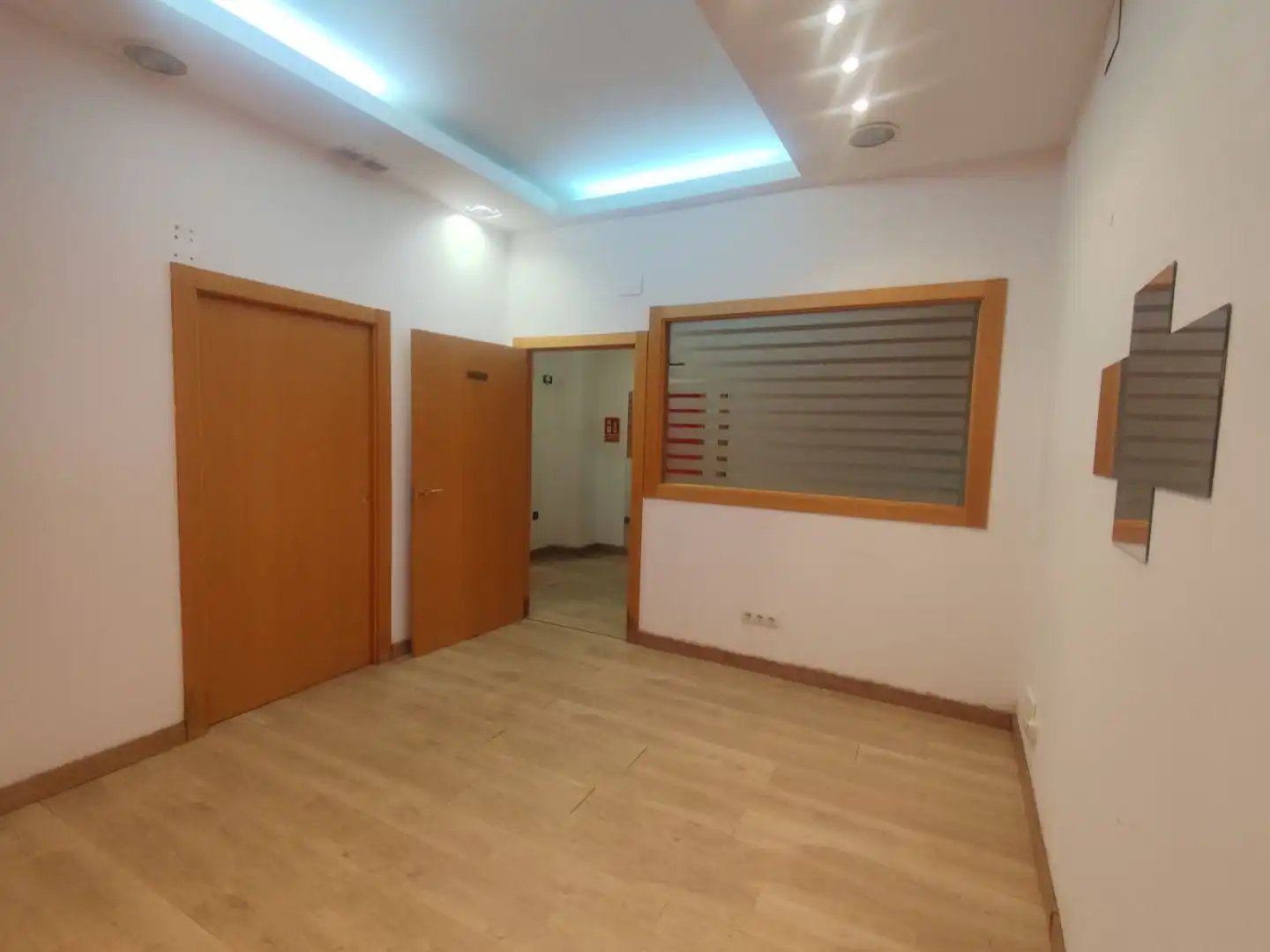 Geschaftsraum zur Miete in Palencia