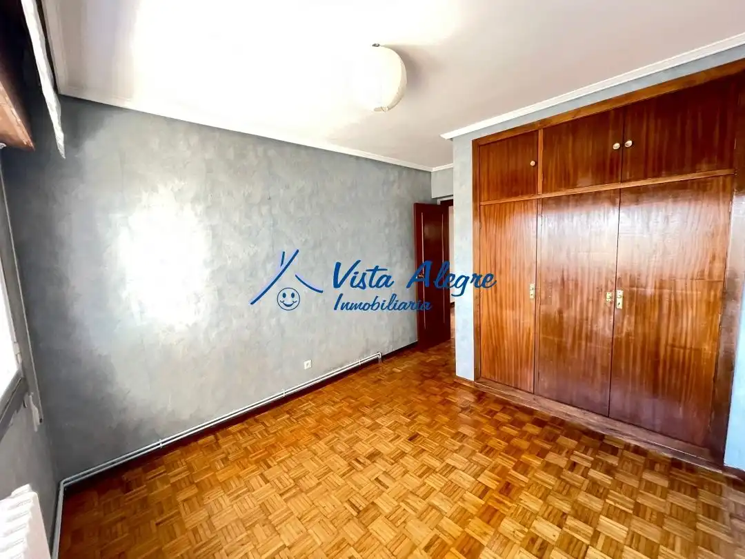 Habitación de Piso en venta en Haro con Calefacción, Terraza y Trastero