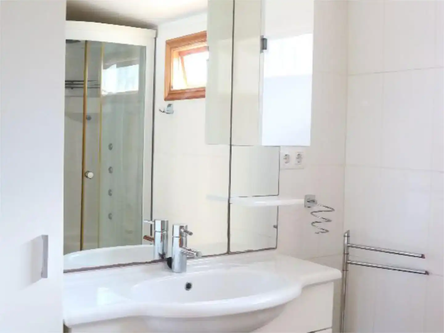 Bany de Casa o xalet en venda en Mont-roig del Camp amb Aire condicionat, Piscina i Balcó