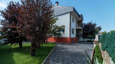 Chalet independiente con piscina comunitaria, imagen 2