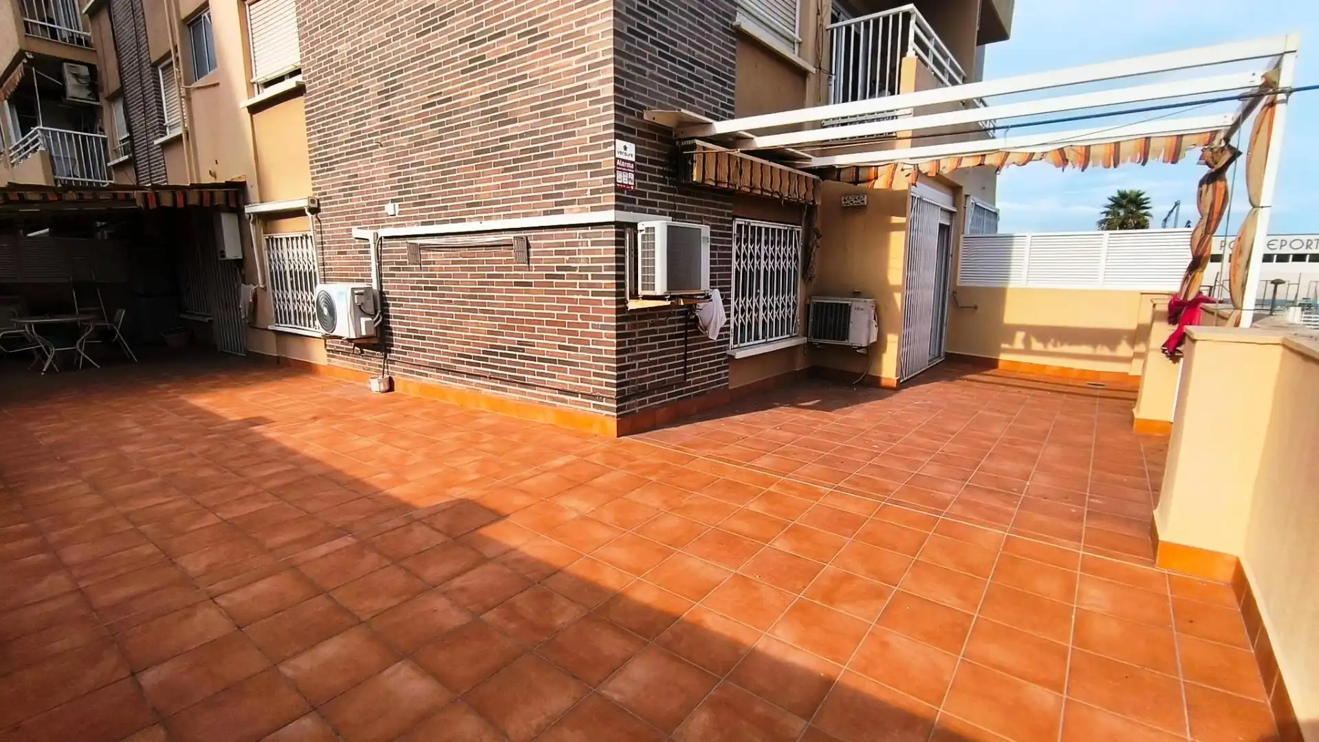 Flat with lift for sale in Calle de Santiago Rusiñol