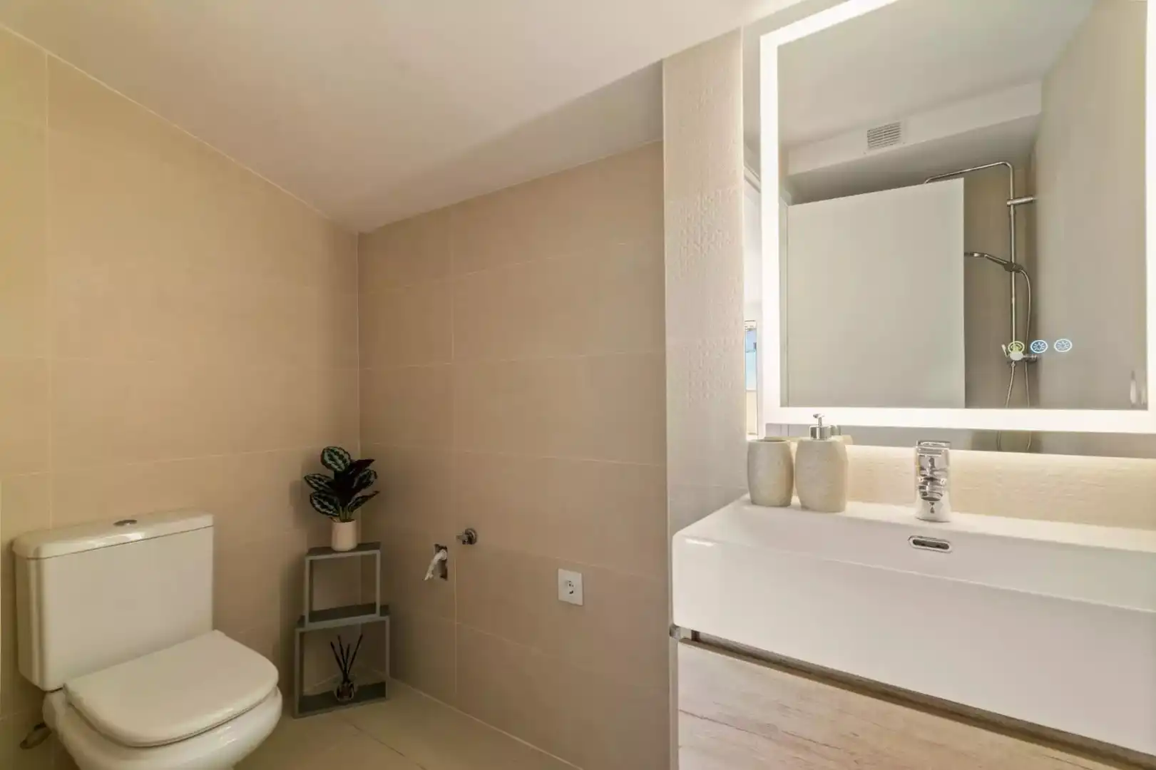 Bathroom of Apartments for sale in Fortià  with Terrace and Balcony