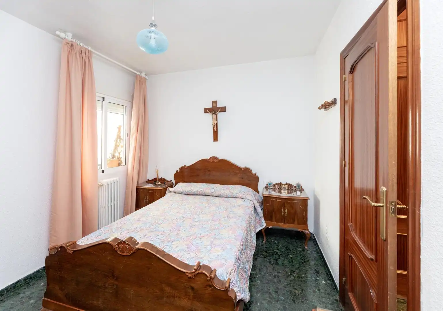 Bedroom of Flat for sale in Granada  with Terrace, Storage room and Balcony