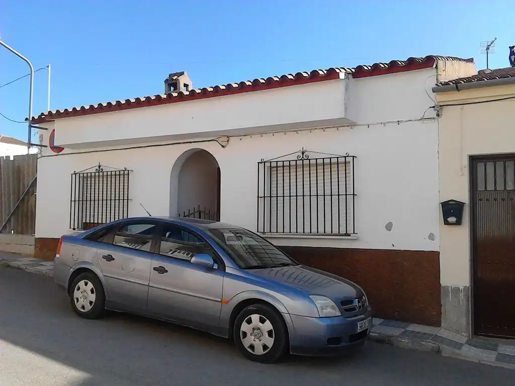 Vista exterior de Casa adosada en venda en Martín de la Jara