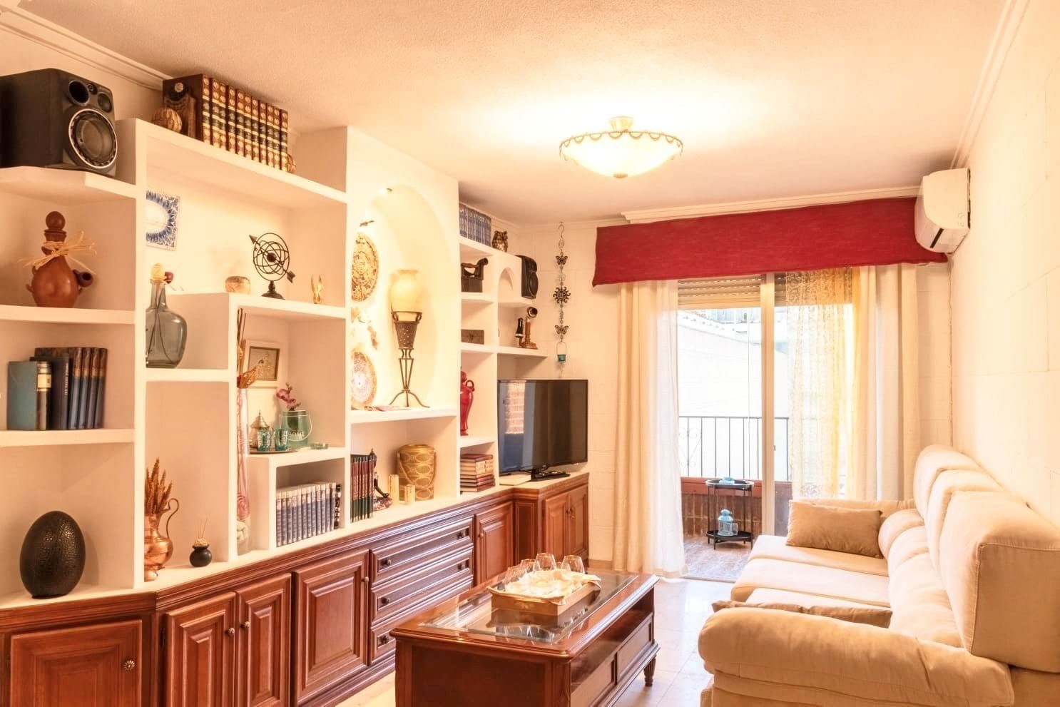 Living room of Flat for sale in Elche / Elx  with Air Conditioner and Balcony