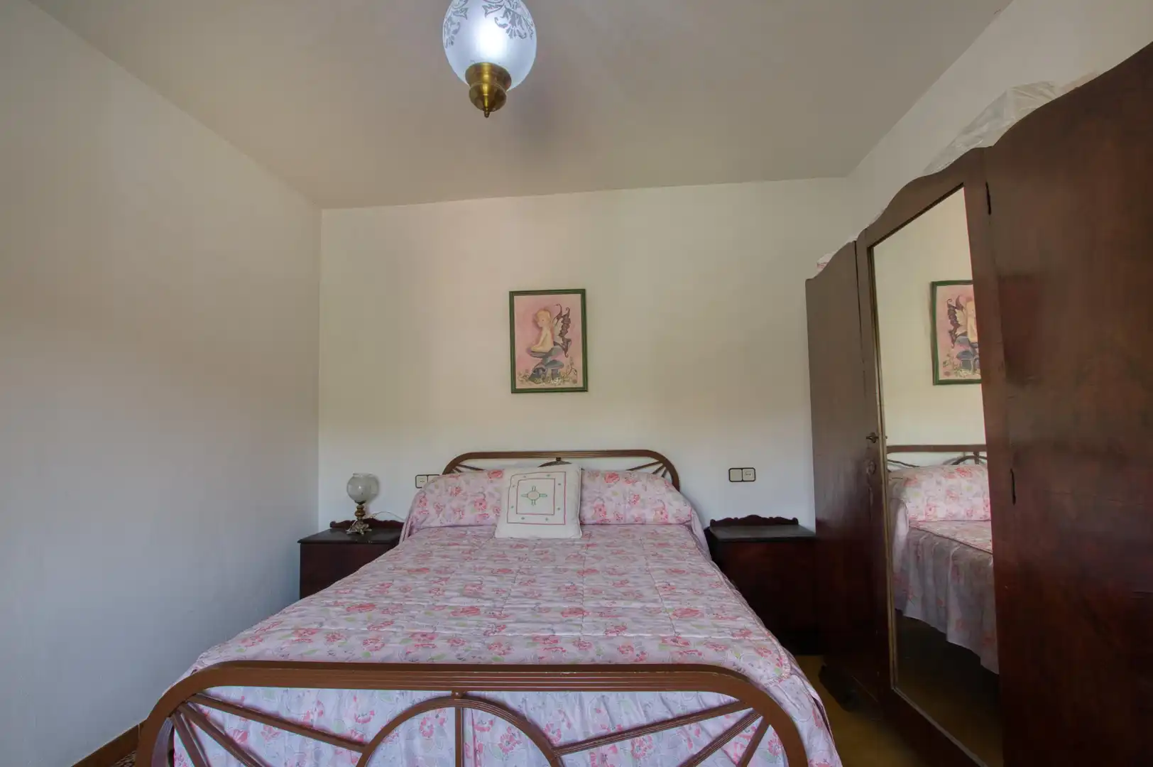 Dormitori de Casa adosada en venda en Canillas de Aceituno amb Jardí privat