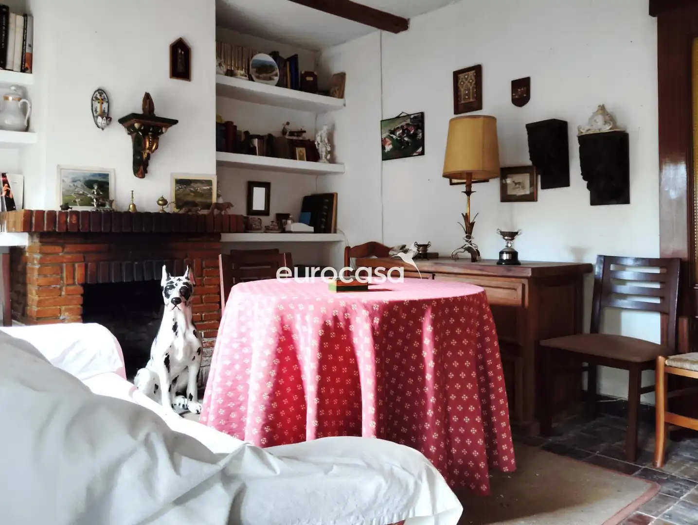 Sala de estar de Casa o chalet en venta en Castañeda con Calefacción, Jardín privado y Terraza