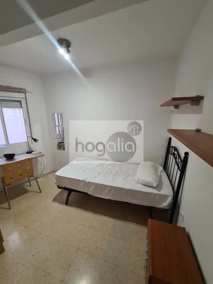 Habitación en El Plantinar – Avda. La Paz - El Juncal