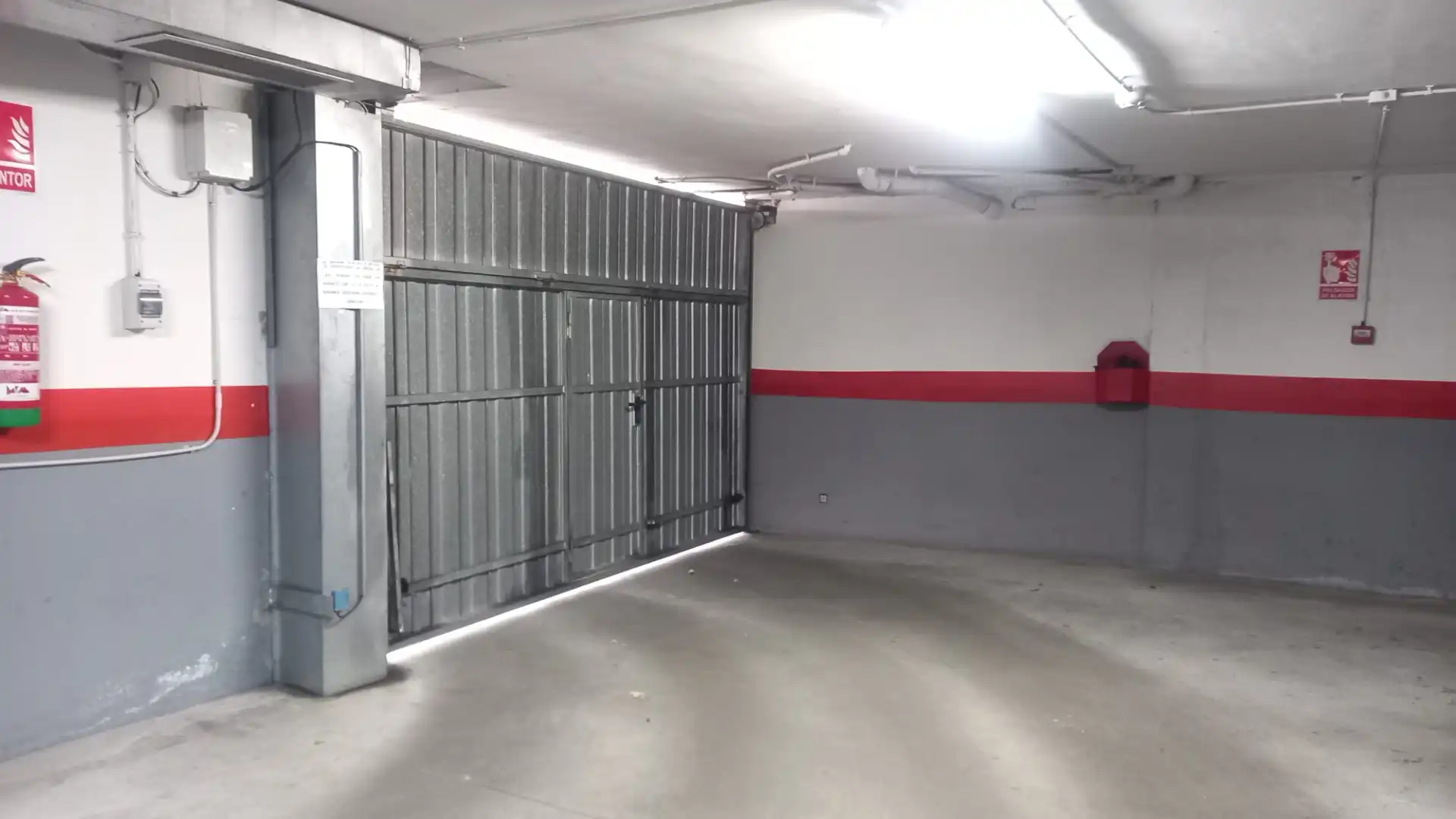 Parking of Flat for rent in Noreña  with Heating, Parquet flooring and Furnished
