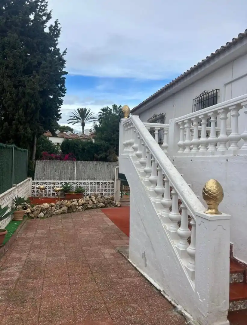 Außenansicht von Gebäude zur Miete in Málaga