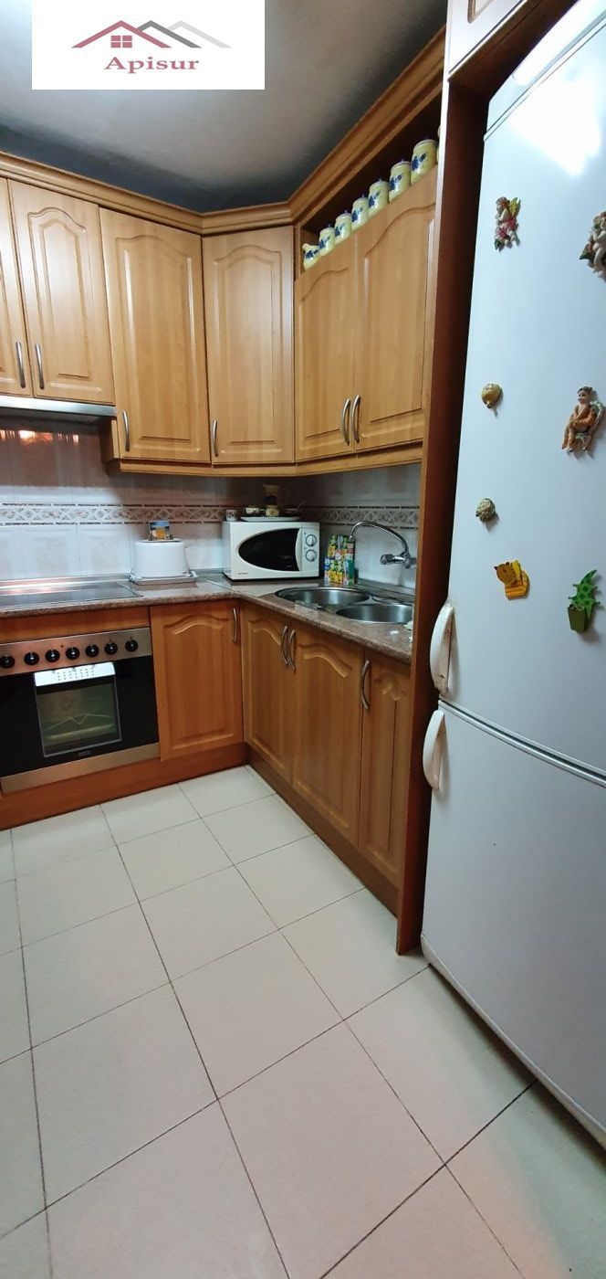 Cuina de Casa o xalet en venda en  Jaén Capital