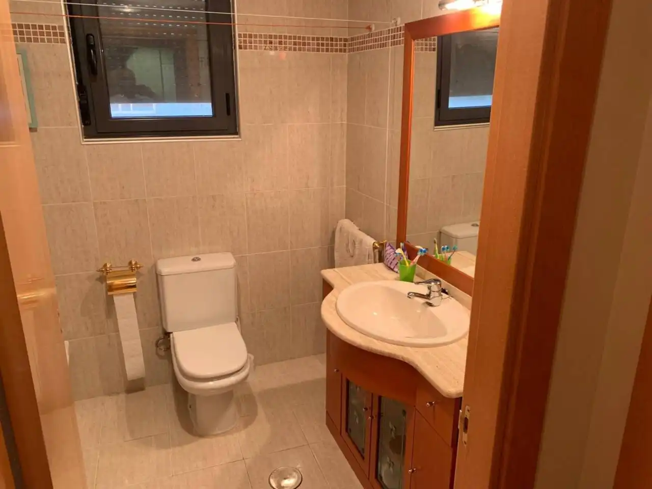 Baño de Dúplex en venta en Puebla de Lillo con Calefacción, Parquet y Trastero