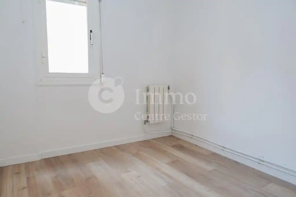 Habitación de Piso en venta en Lleida con Calefacción, Parquet y Trastero