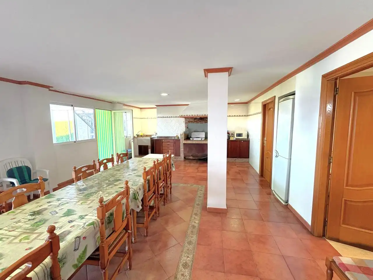 Cocina de Casa o chalet en venta en Chiva con Aire acondicionado, Jardín privado y Terraza