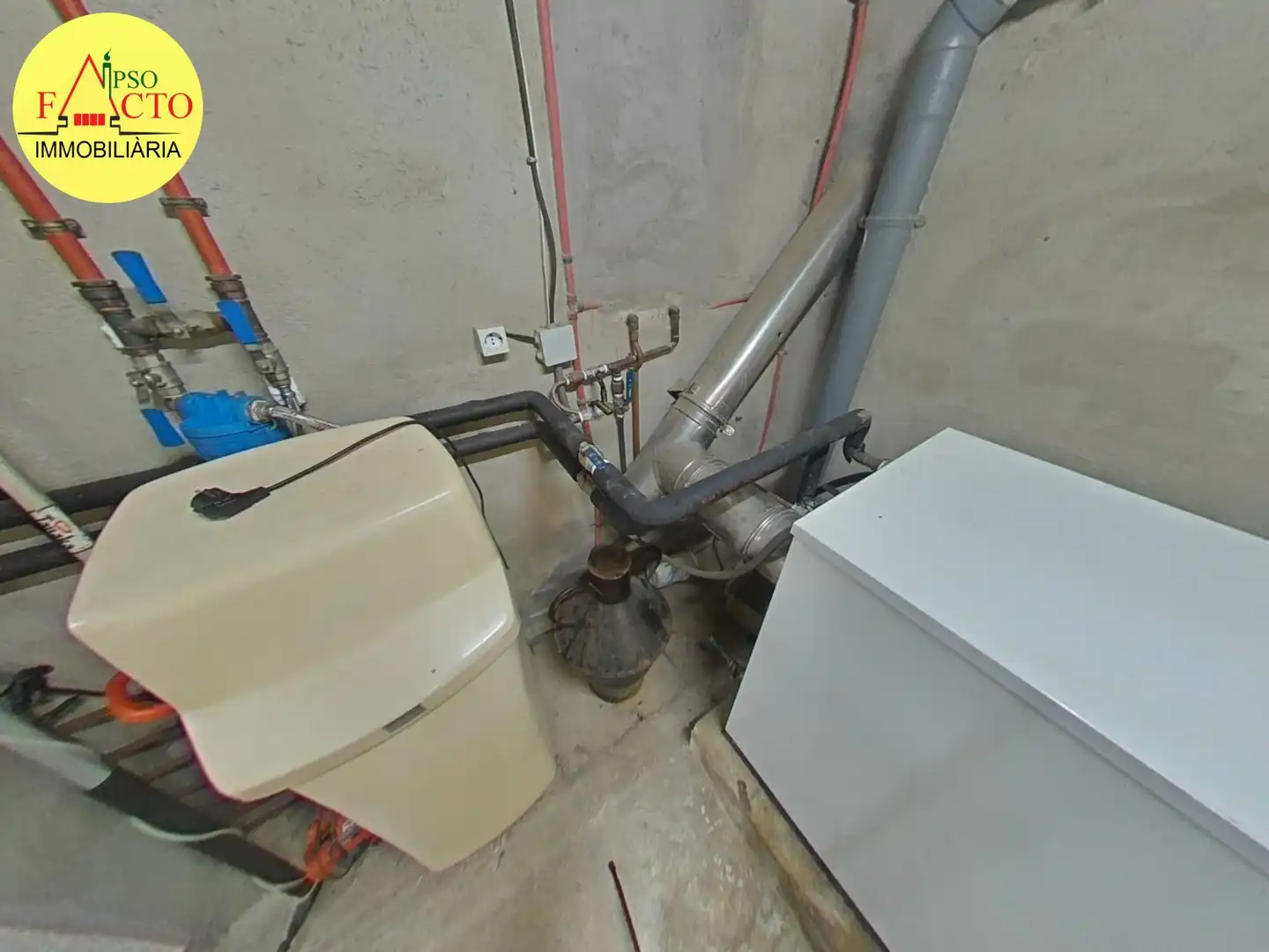 Casa o xalet en venda en Bescanó amb Calefacció, Terrassa i Traster
