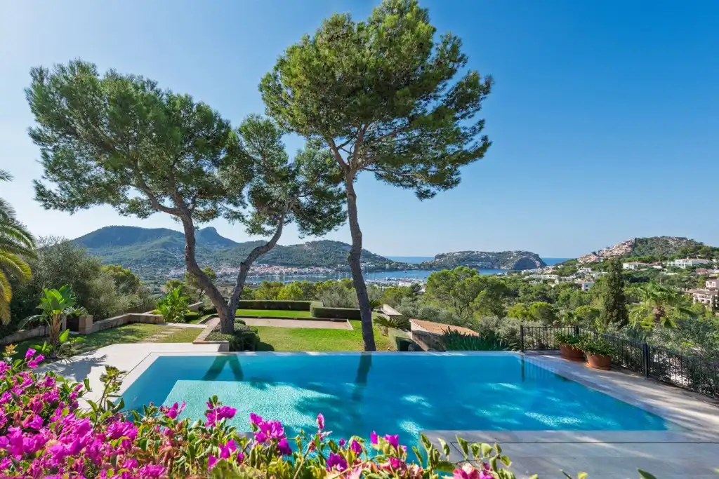 Chalet con piscina en venta en Port d'Andratx