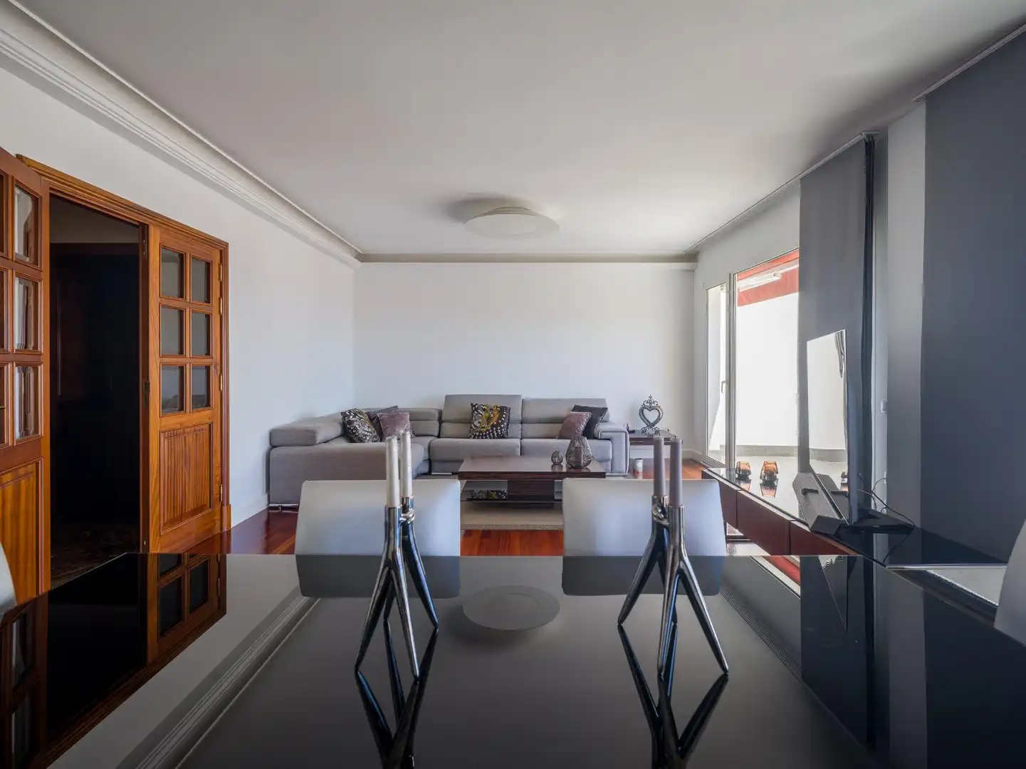 Sala d'estar de Casa adosada en venda en Las Palmas de Gran Canaria amb Jardí privat, Terrassa i Traster