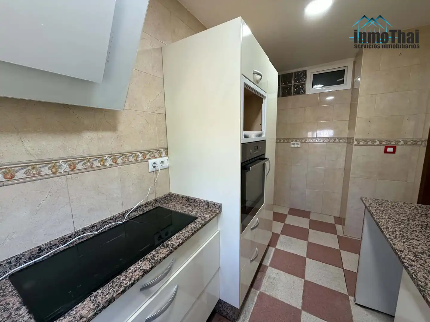 Flat with lift for sale in Paseo de las Delicias 30, imagen 2