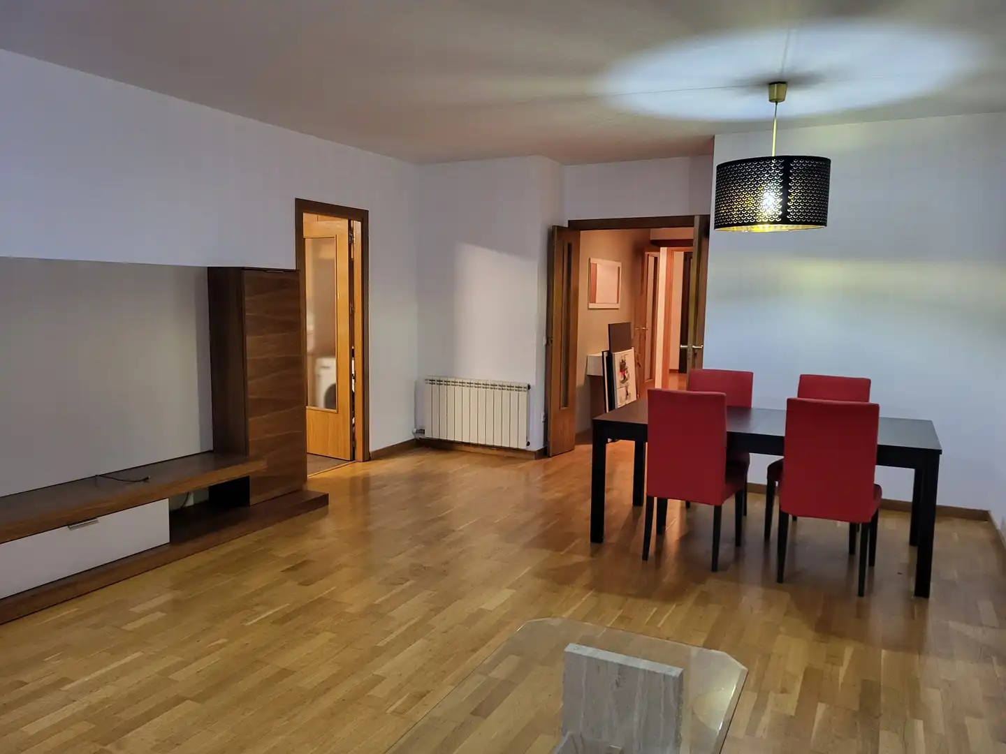 Wohnzimmer von Wohnung zur Miete in Sabadell mit Heizung, Parkett und Ofen
